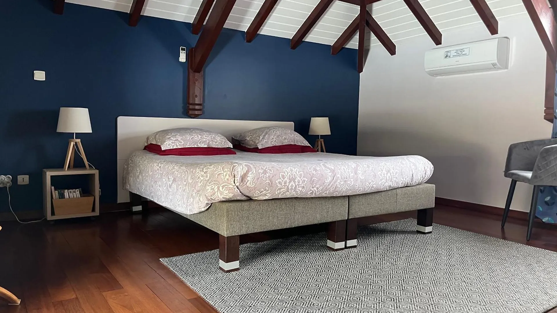 Meuble Tourisme - Villa Antikaz - Classe 4 Etoiles Le Moule
